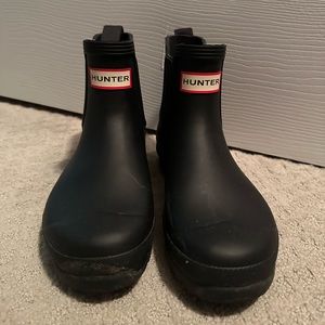 Black hunter rain boots